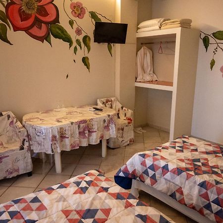 Ιlias rooms Πάτρα Εξωτερικό φωτογραφία