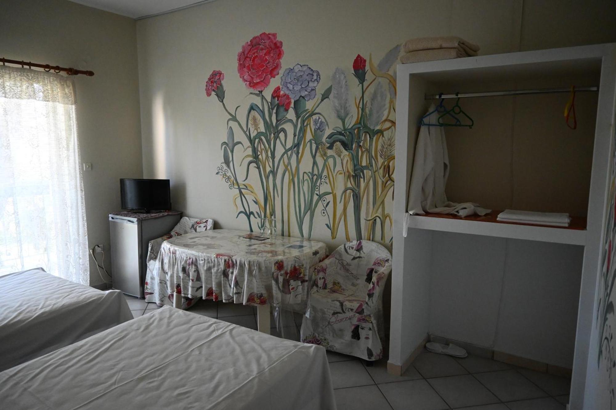 Ιlias rooms Πάτρα Εξωτερικό φωτογραφία
