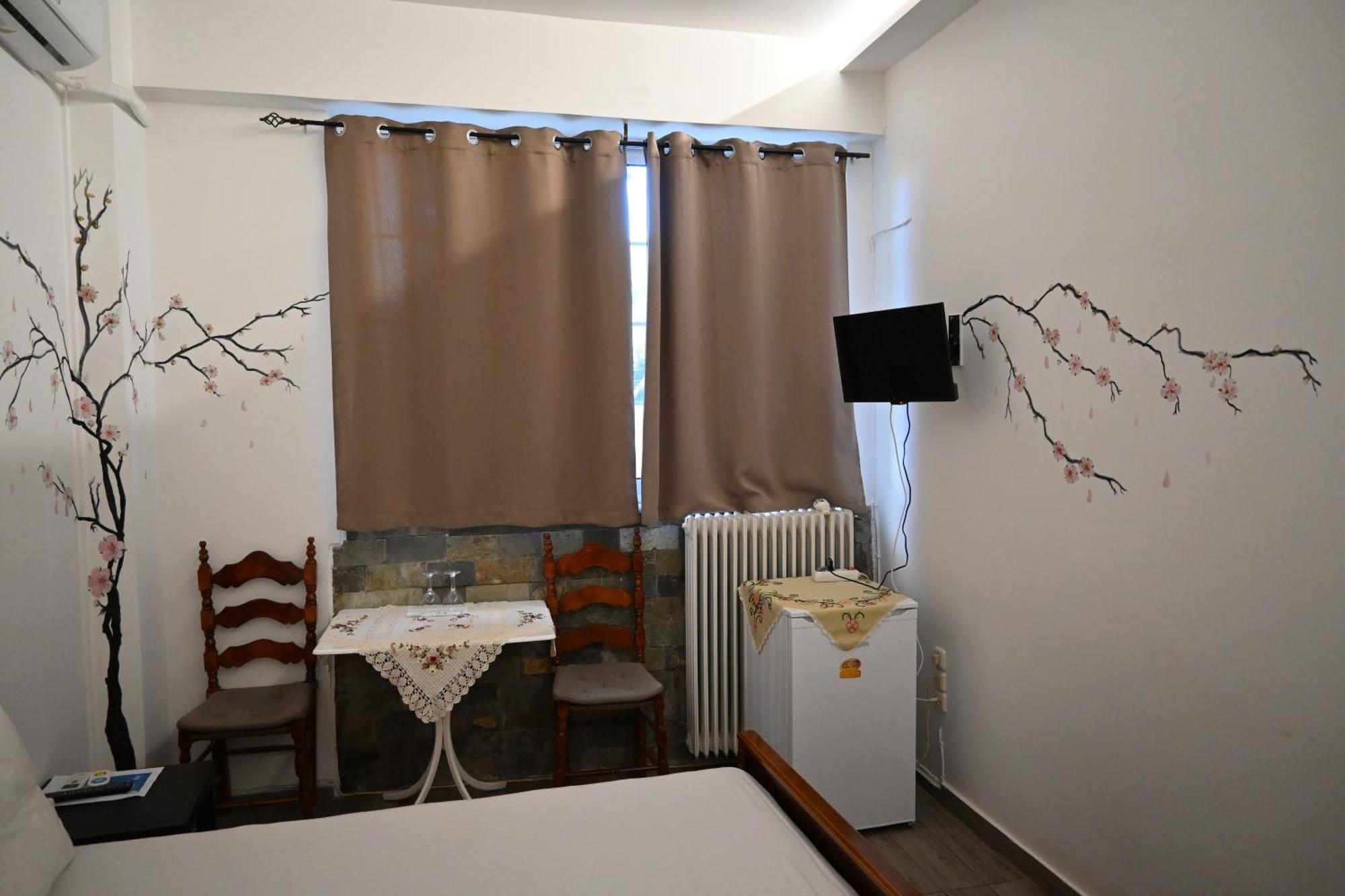 Ιlias rooms Πάτρα Εξωτερικό φωτογραφία